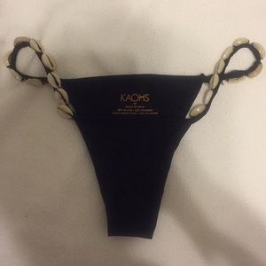 Kaohs Medium shell bikini bottom